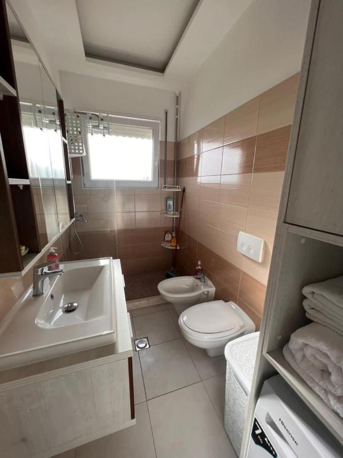 Soleil Apartment With Sunbed & Umbrella فلورا المظهر الخارجي الصورة