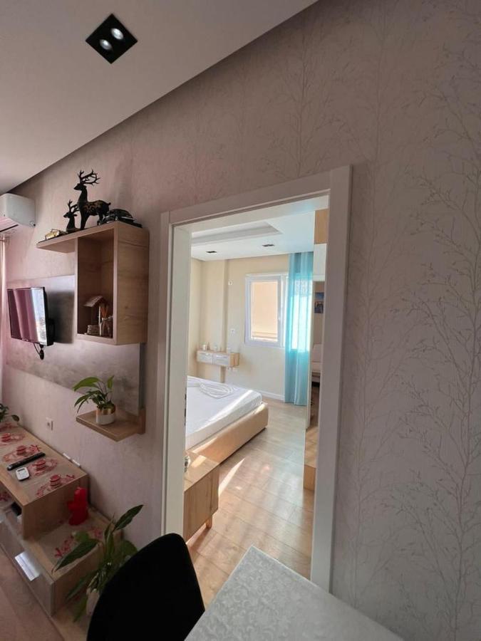 Soleil Apartment With Sunbed & Umbrella فلورا المظهر الخارجي الصورة